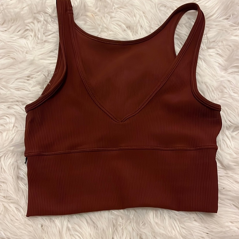 Lululemon Power Pivot tank burgundy NWOT